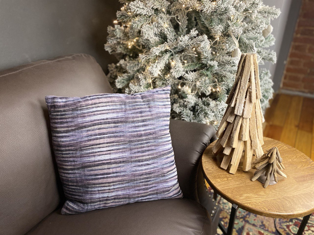 Декоративная льняная наволочка «Жаккард»