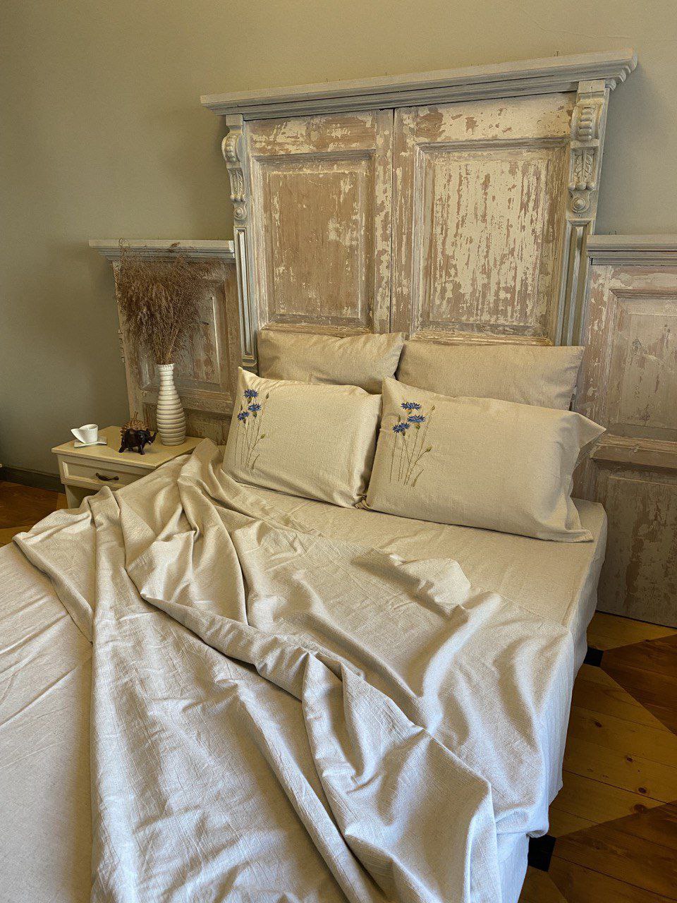 Льняной комплект постельного белья «Васильки» (1,5-спальный)