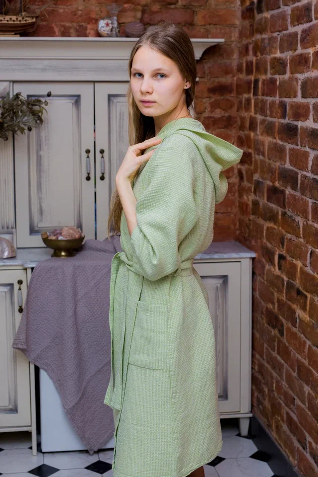 Женский банный халат из льна «Зелёный»